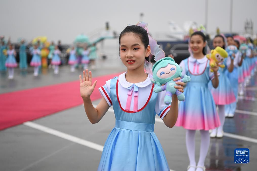 奔驰宝马电玩城